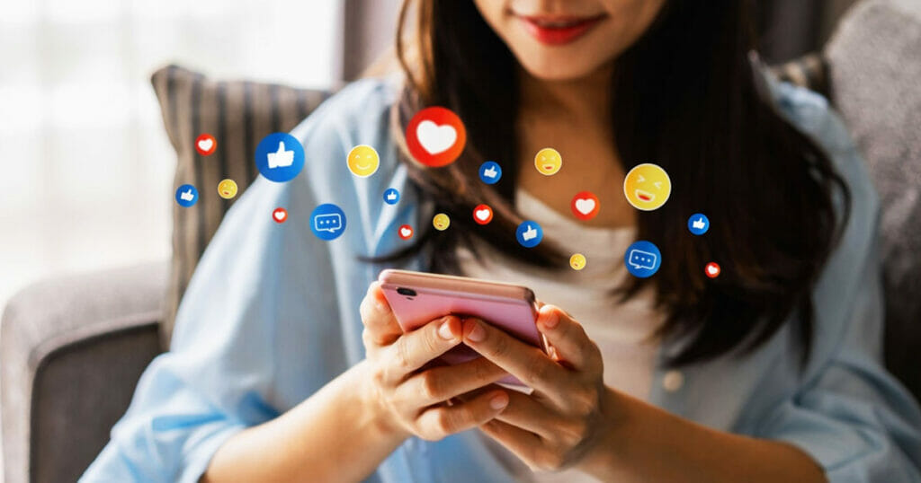 What are social media stories